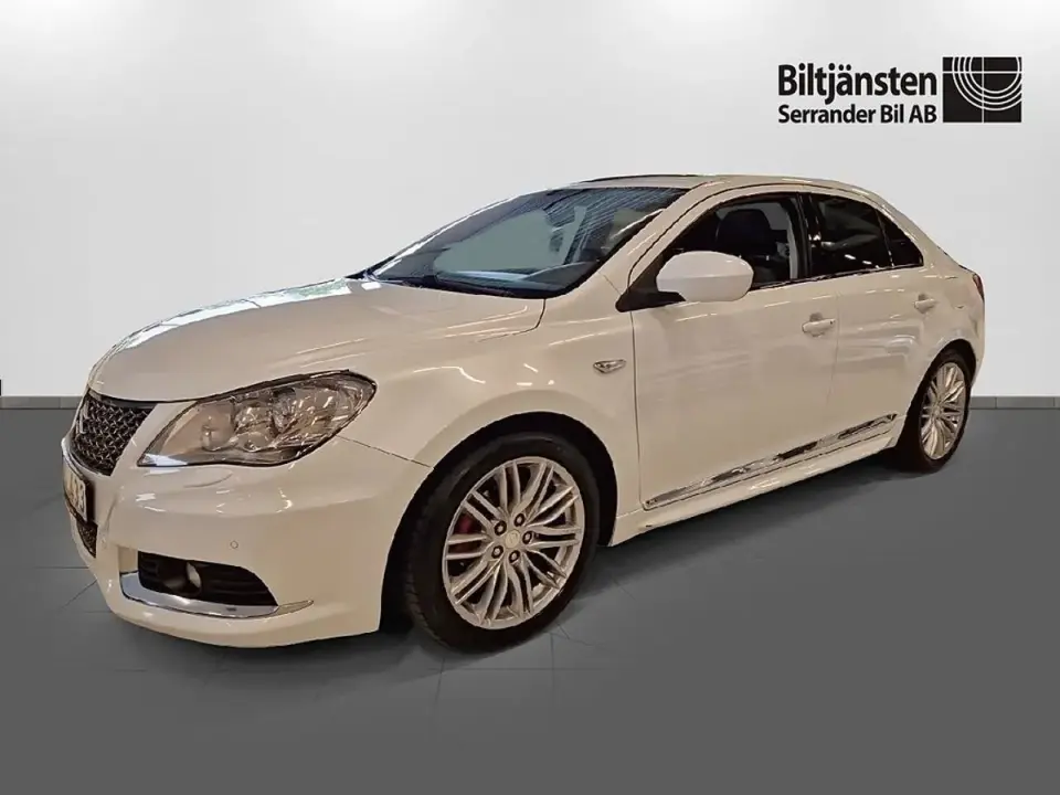 Suzuki Kizashi - ovanlig sedan med körglädje och fyrhjulsdrift
